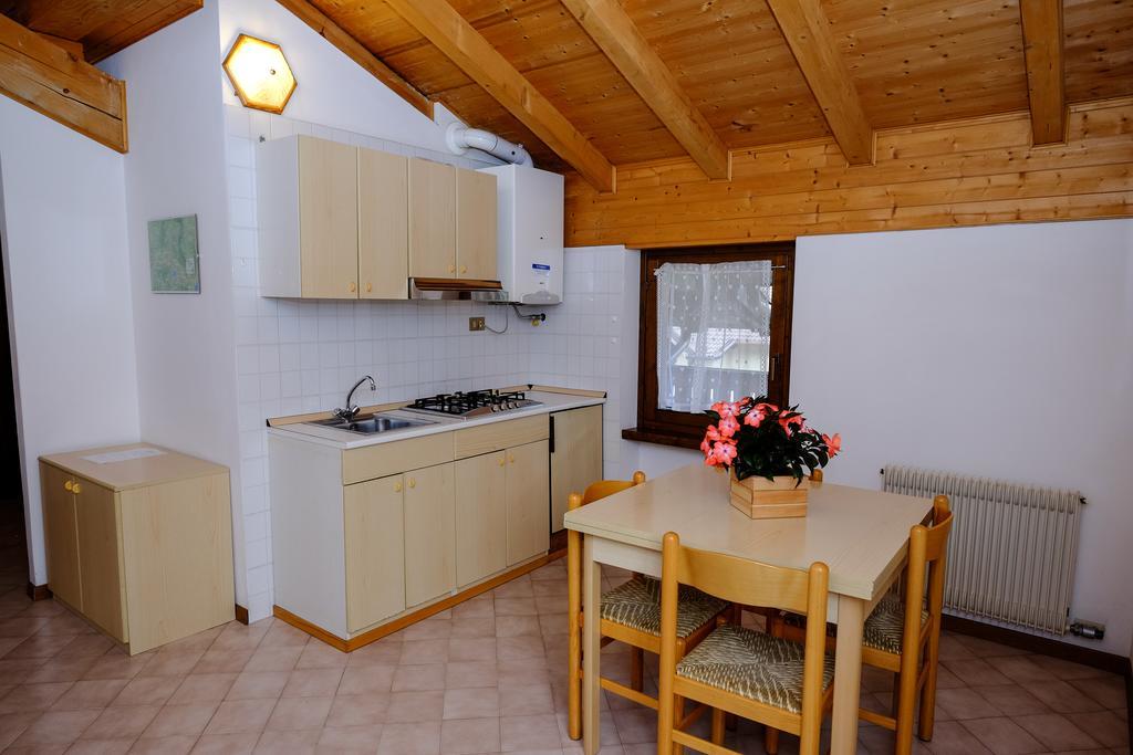 Residence Alessio Bezzecca Eksteriør bilde