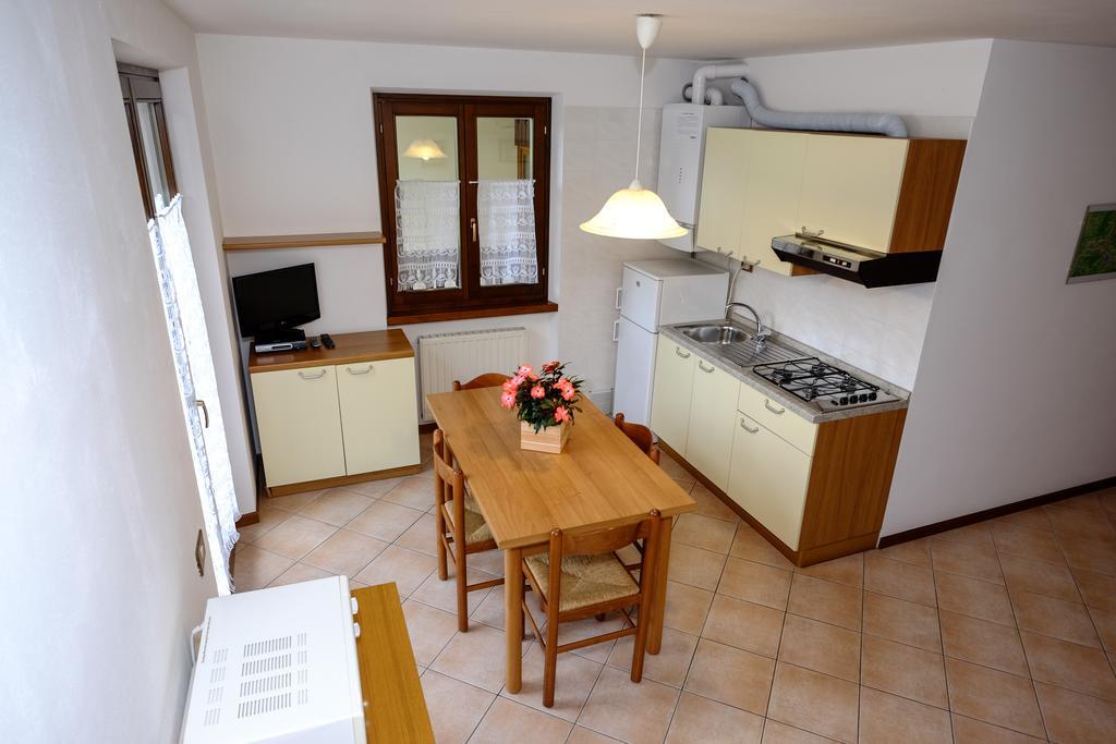 Residence Alessio Bezzecca Eksteriør bilde
